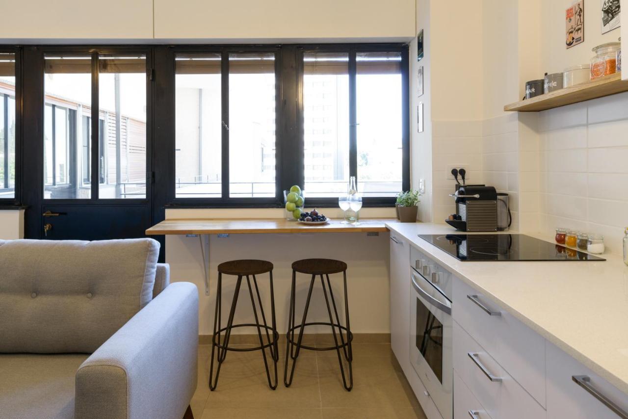 16 Harakevet Street - By Beach Apartments Tlv テル・アビブ エクステリア 写真